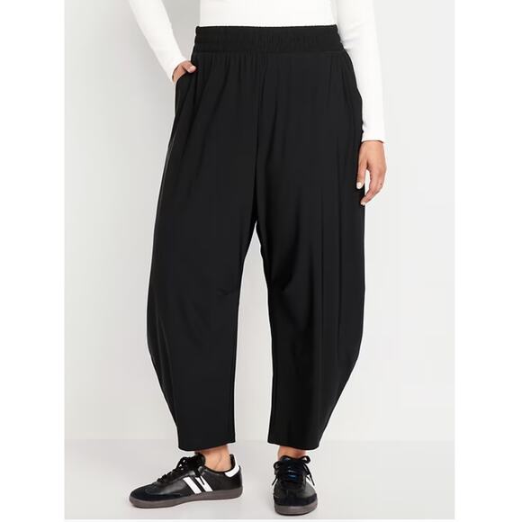 Old Navy Pants - Old Navy High-Waisted SleekTech Barrel Ankle Pants Black Size XL